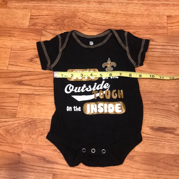 Nike & Saints onesies sizes 0-3 Months - Picture 9 of 10